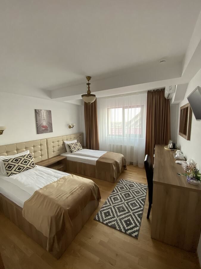 Гостевой дом Casa Muntenească Alessandro Питешти-7