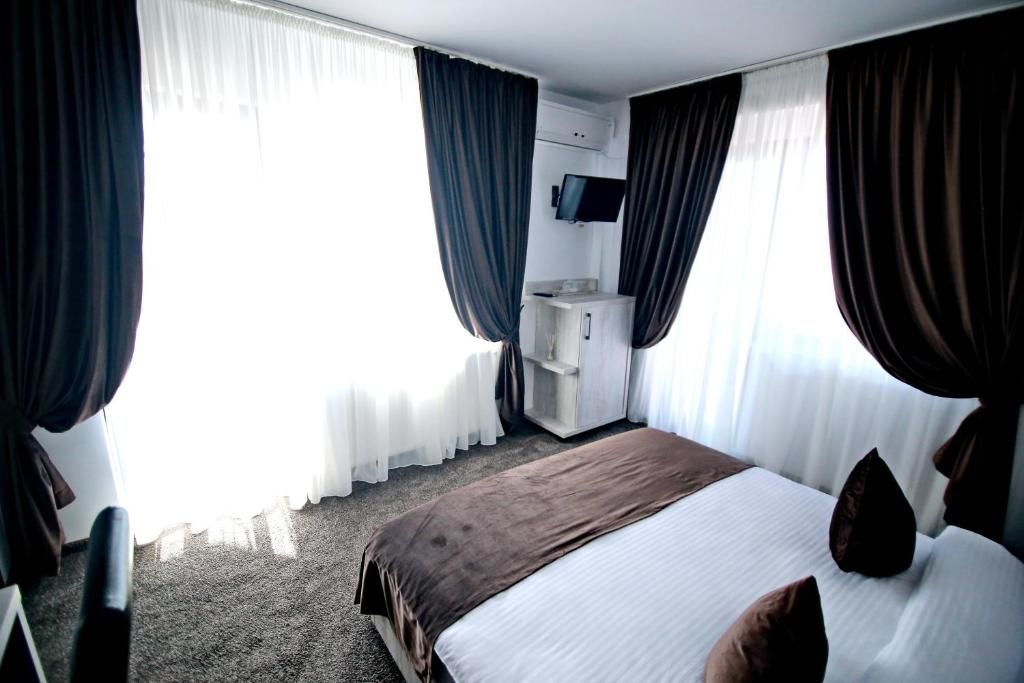 Гостевой дом Casa Muntenească Alessandro Питешти-51